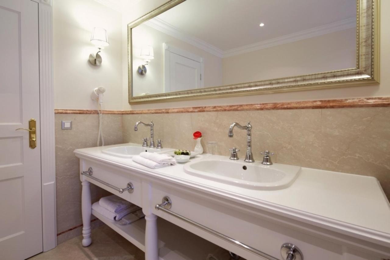 Luxury Rooms Villa Jadranka Makarska Buitenkant foto